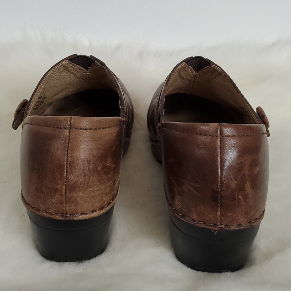 Dansko Brown Leather Upper Lining Clogs Shoes - image 3
